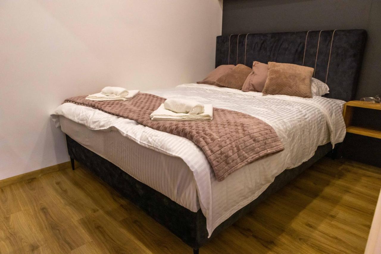 Rubikon Free Parking Apartmani Dusanovac 외부 사진